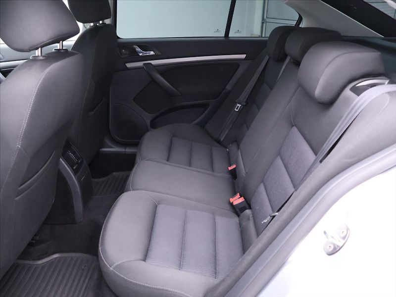 Škoda Octavia 1,9 TDI Serv.Kniha STK 04/28 - fotka 12 z 28