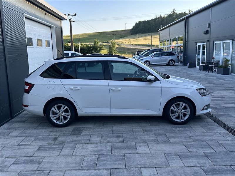 Škoda Fabia 1,0 TSI 95PS  Ambition Top - fotka 6 z 52
