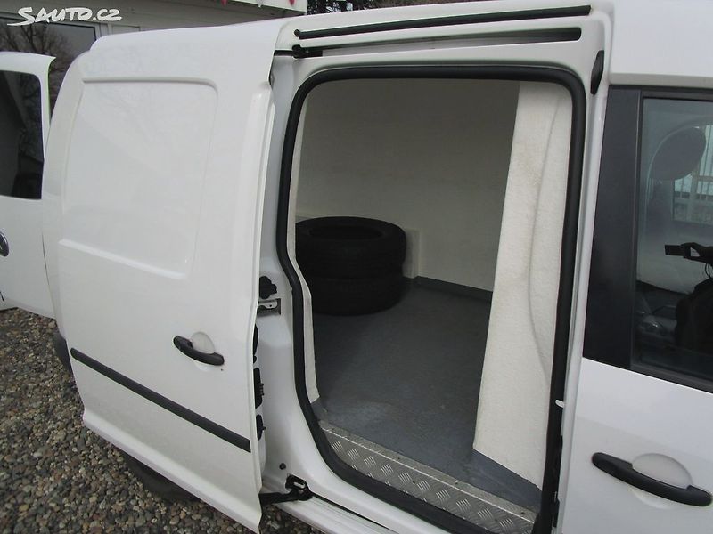 Volkswagen Caddy 1,6TDi-75KW- NOVÁ STK+SERVISKA - fotka 11 z 28