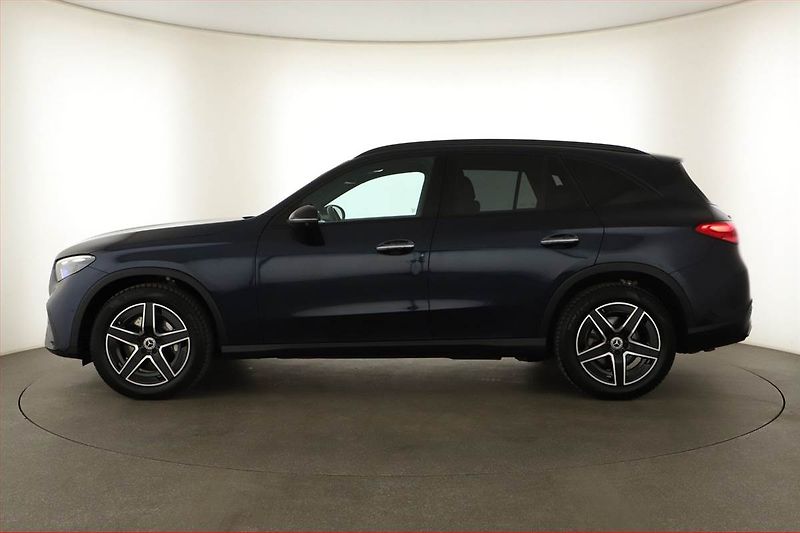Mercedes-Benz GLC (2024) 220 d 4MATIC - fotka 3 z 20