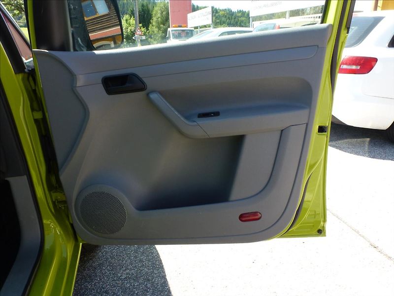 Volkswagen Caddy 1,9 TDI bez DPF - fotka 22 z 42