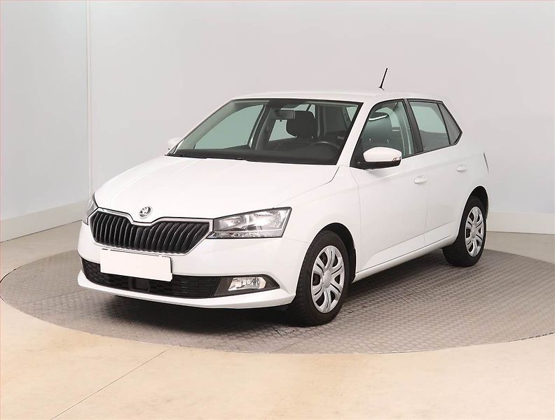 Škoda Fabia (2019) Ambition 1.0 TSI, Serv.kniha - fotka 2 z 14