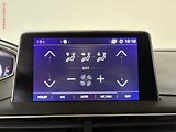Peugeot 3008 (2019) 1.5 HDi, GT Line, LED, TZ - náhled 15