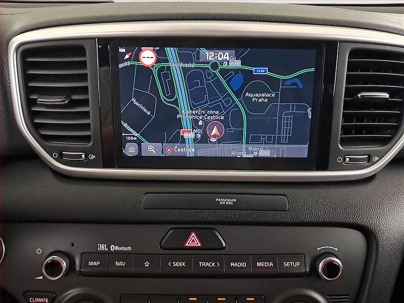 Kia Sportage (2021) 1.6 T-GDI - fotka 13 z 22