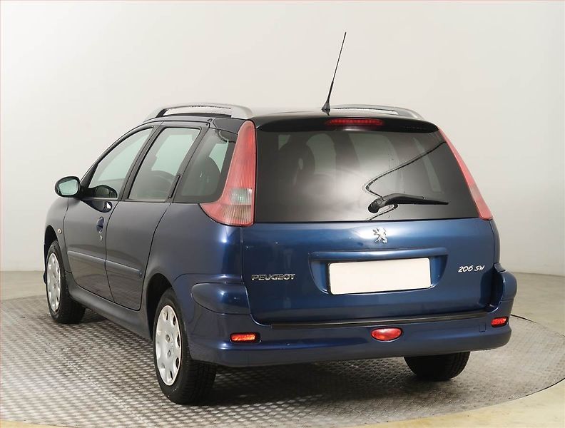 Peugeot 206 (2006) 1.4 HDI, po STK, Klima - fotka 4 z 14