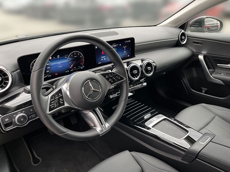 Mercedes-Benz Třídy A A-Třída 200 Progressive Advanc - fotka 10 z 21
