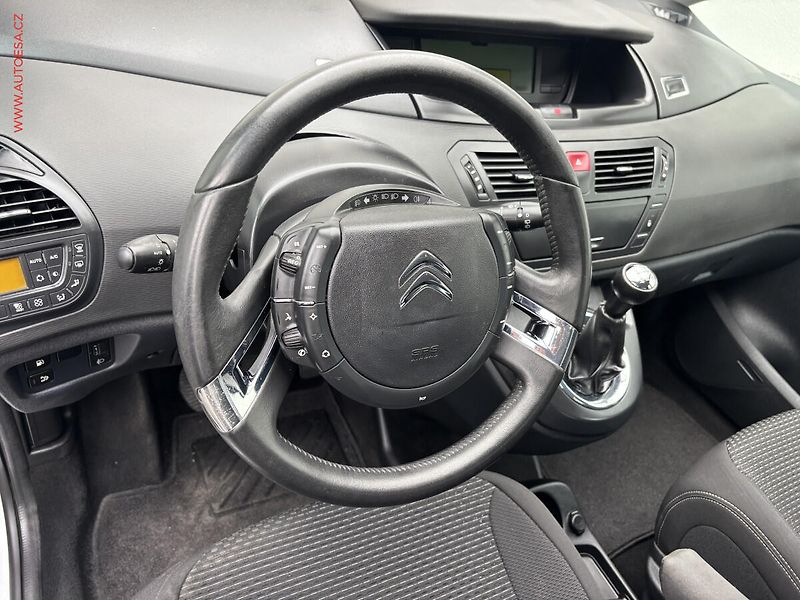 Citroën C4 Picasso (2011) 1.6 VTi, AC, tempo - fotka 14 z 18