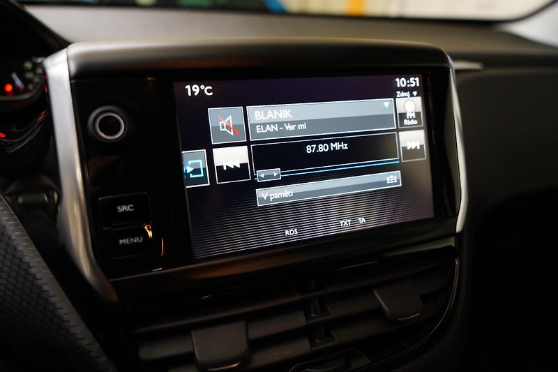 Peugeot 2008 - fotka 25 z 32