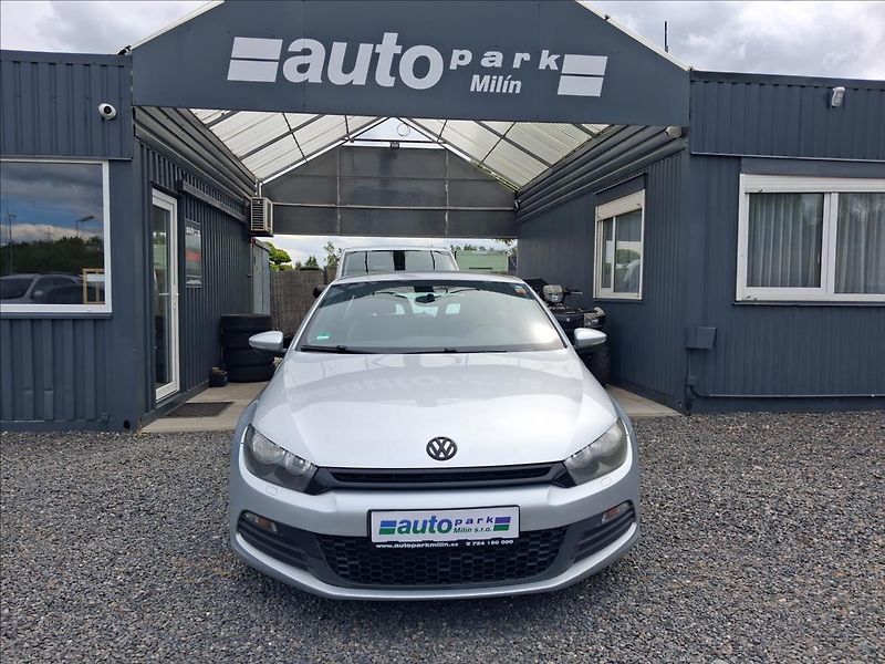 Volkswagen Scirocco 1,9 2.0 TDi, kůže - fotka 2 z 13
