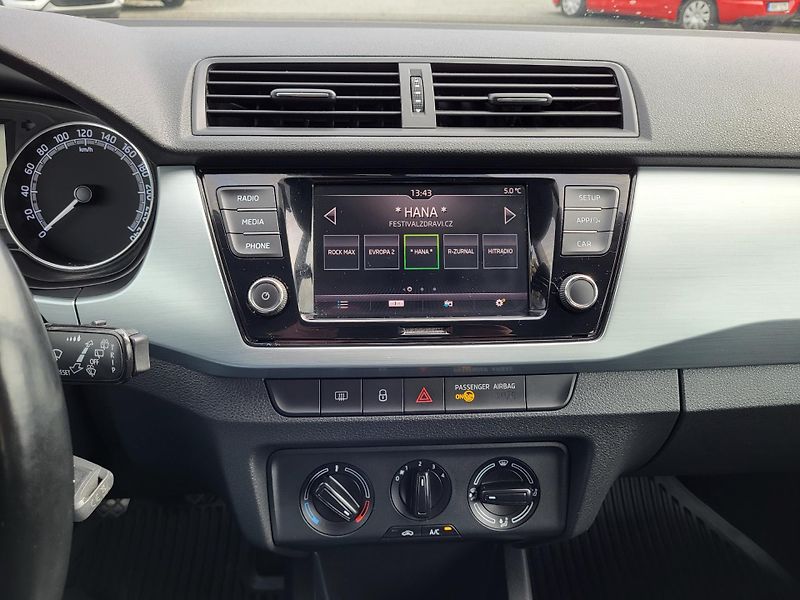 Škoda Fabia III FL 1.0 TSI 81kW AMBITION - fotka 12 z 48
