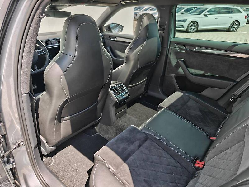 Škoda Superb SportLine ABT DSG 2,0TDI - fotka 10 z 26