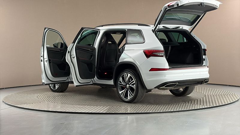 Škoda Kodiaq 2.0 TSI DSG 4x4 RS - fotka 7 z 30