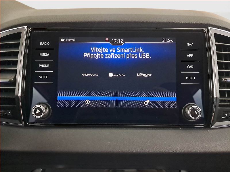 Škoda Karoq (2020) Scout 2.0 TDI - fotka 24 z 25