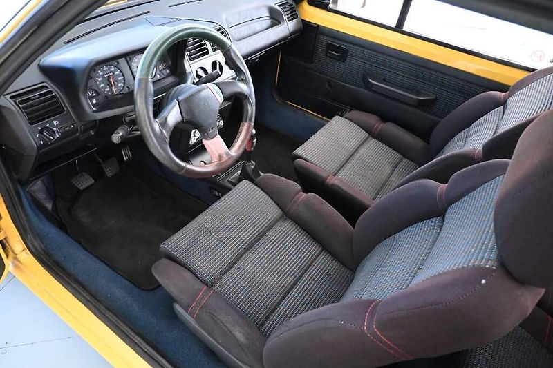 Peugeot 205 (1995) 1.4 CABRIO Pininfarina i - fotka 14 z 19