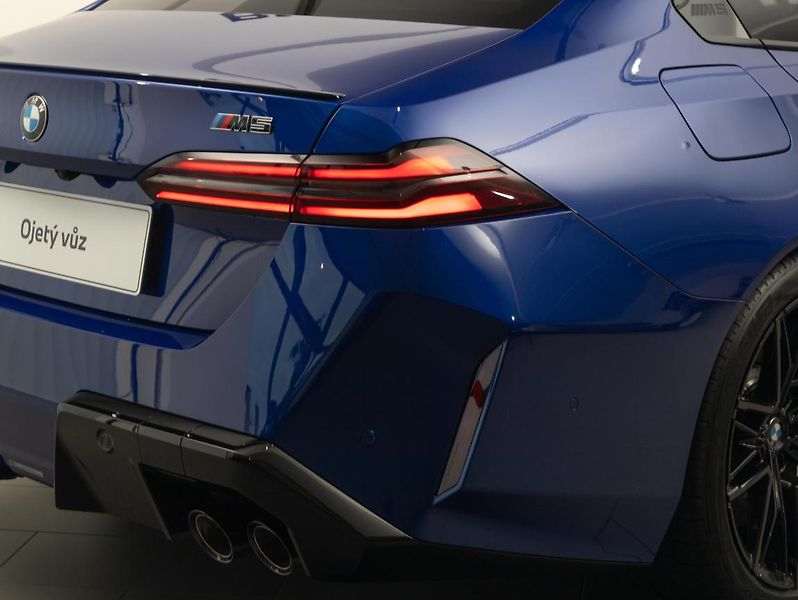 BMW M5 - fotka 9 z 23
