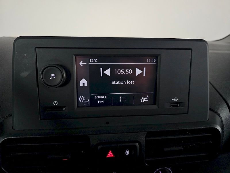 Toyota ProAce City (2024) L1 1.5D 130k ACTIVE 3S - fotka 10 z 20