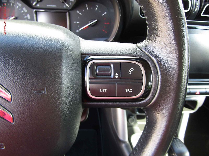 Citroën C3 Aircross (2018) 1.2PT, AC, tempo, park.asist - fotka 14 z 19