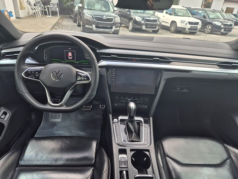 Volkswagen Arteon 2.0 TDI DSG 4x4  DPH ROZVODY - fotka 18 z 32