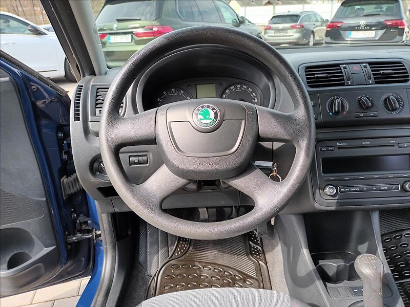 Škoda Roomster 1,2 TSI,77KW,KLIMA,PARKING - fotka 12 z 34