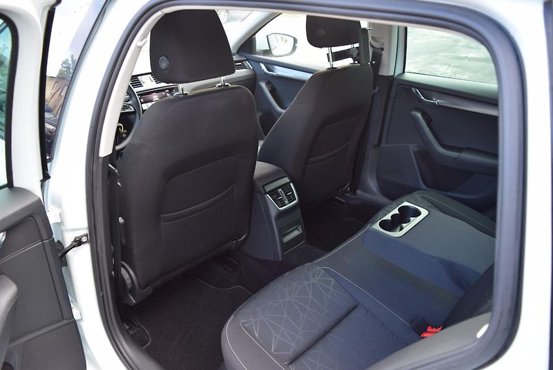 Škoda Octavia (2018) 1.5TSI 110kw CLEVER TAŽN NAVI  - fotka 18 z 46