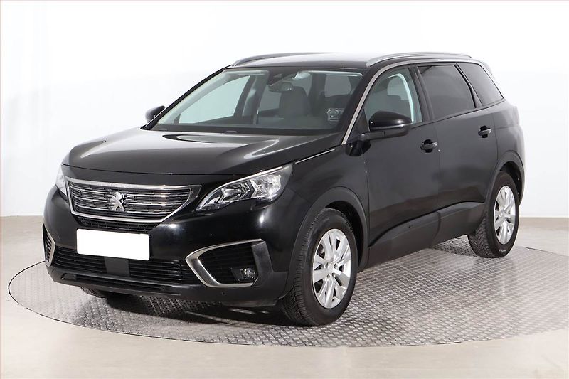 Peugeot 5008 (2018) 1.6 BlueHDi, Automat, 7 míst - fotka 2 z 27