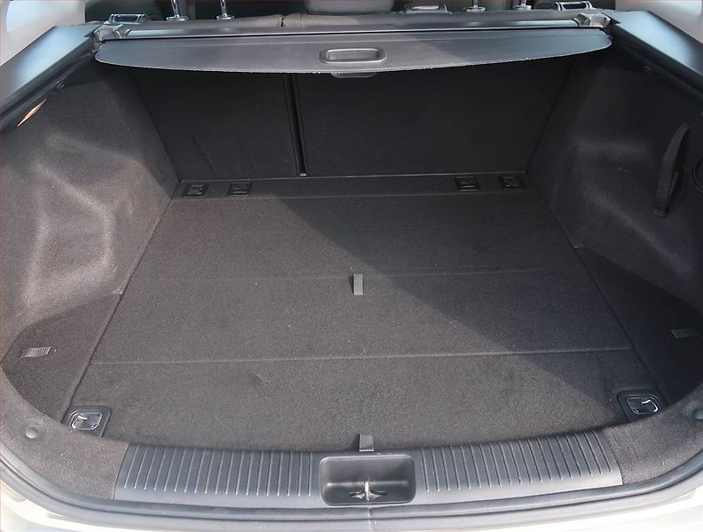 Kia Ceed (2014) 1.6 GDI, Serv.kniha, Tempomat - fotka 13 z 14