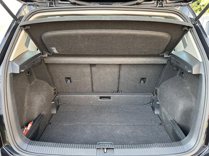 Volkswagen Golf Sportsvan 1.4TSi 92kw DSG KLIMA - fotka 30 z 48