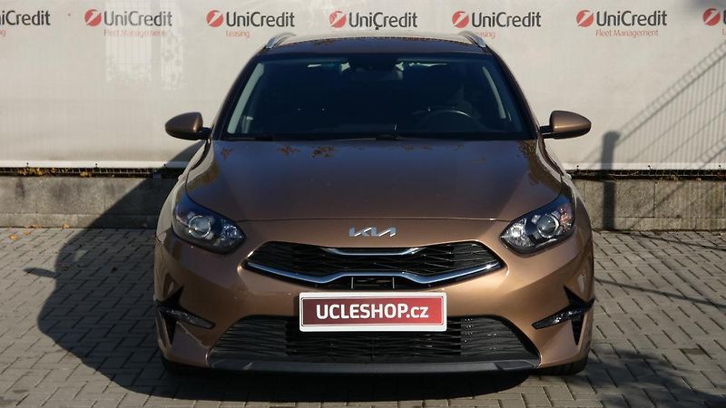 Kia Ceed 1.5 T-GDI 118kW SPIN - fotka 2 z 22