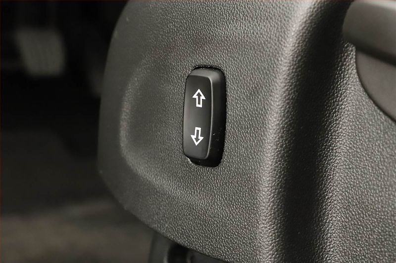 Opel Insignia (2019) 2.0 CDTI, Serv.kniha, Navi - fotka 10 z 18