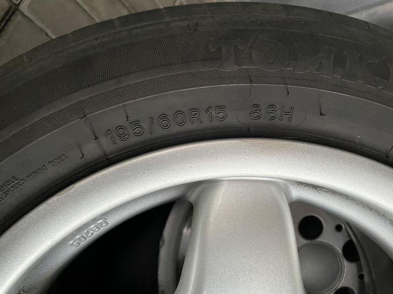 Ostatní MB C ORIG. ALU KOLA 195/60 R15 - fotka 4 z 5