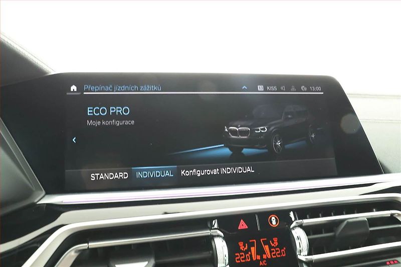BMW X5 (2022) xDrive30d - fotka 15 z 20