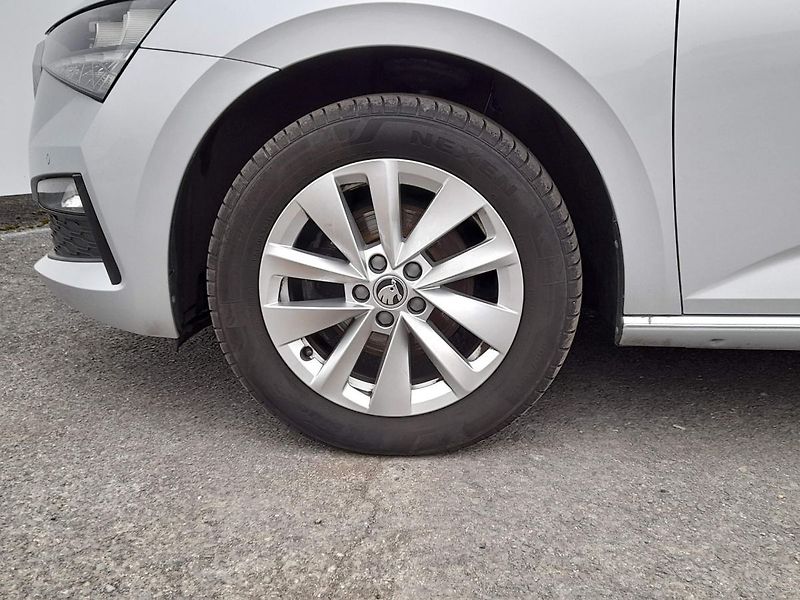 Škoda Scala Style 1.5 TSI 110kW 6MP - fotka 10 z 20