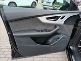 Audi Q8 3,0 TDI,210KW,S-line,1MAJ,LED, - náhled 17