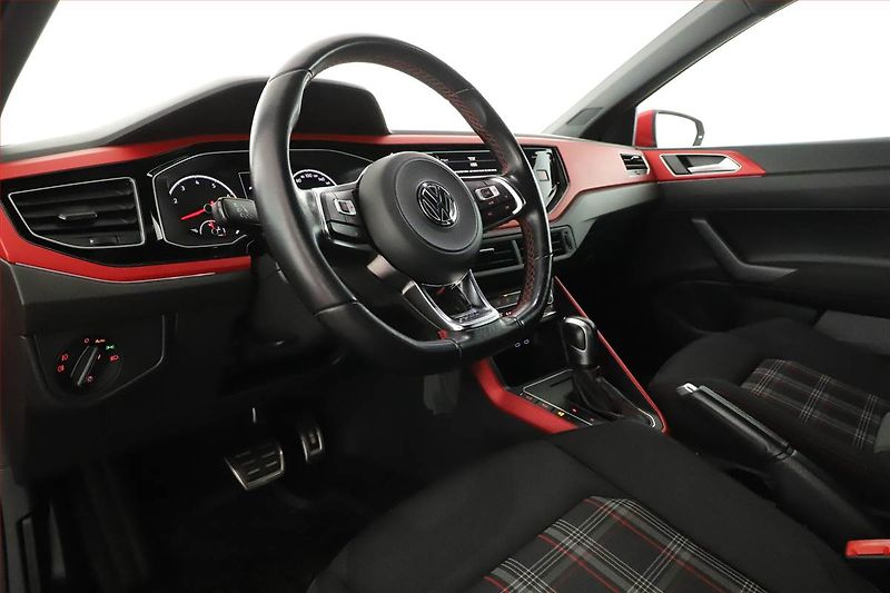 Volkswagen Polo (2020) 2.0 GTI, Automat, Tempomat - fotka 19 z 21