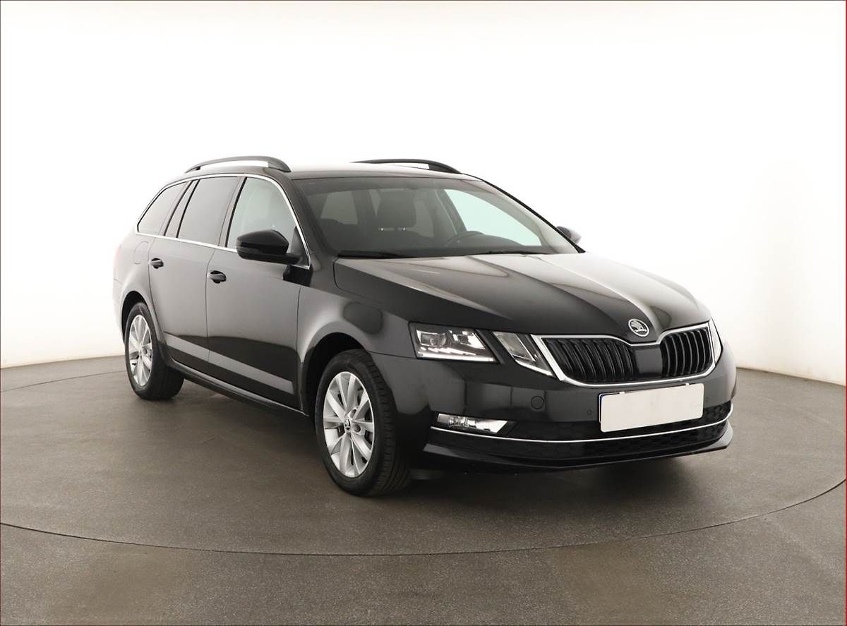 Škoda Octavia 1.5 TSI, Navi, Tempomat