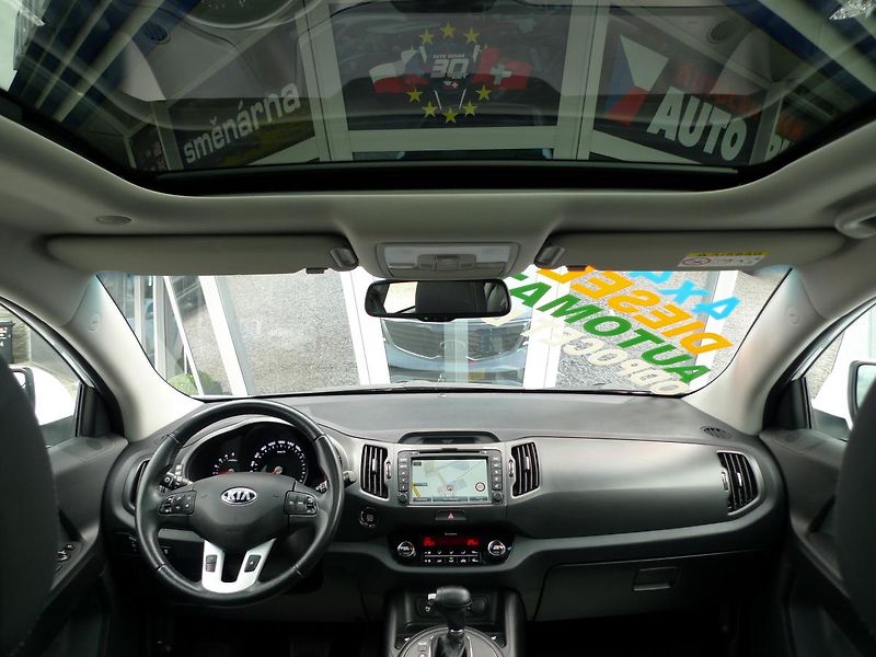 Kia Sportage 2,0 CRDi HP 4x4 135kW Automat - fotka 26 z 45