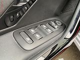 Peugeot 208 (2019) 1.2 PT, GT Line, AT, panor - náhled 13