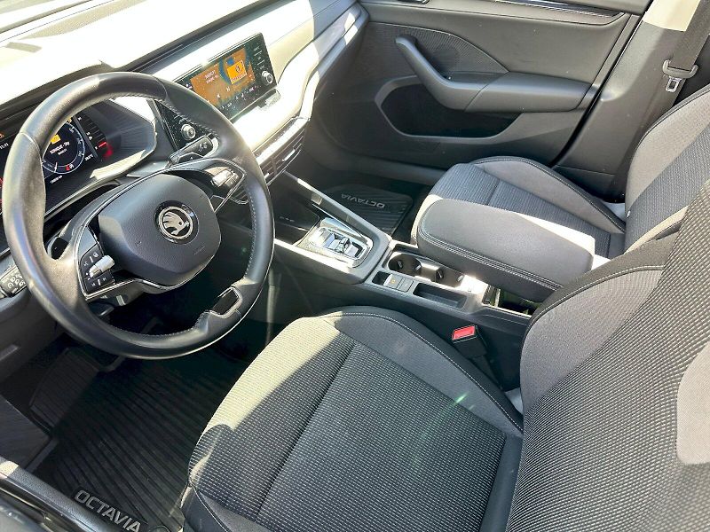Škoda Octavia (2023) 2.0 TDI 85kW Ambition DSG - fotka 6 z 20
