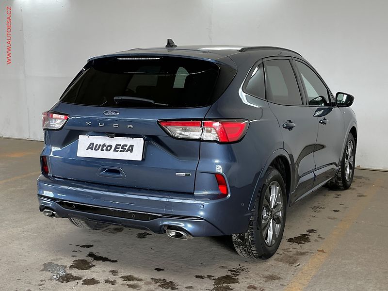 Ford Kuga (2020) 2.0 TDCi, ČR, ST-Line - fotka 4 z 20