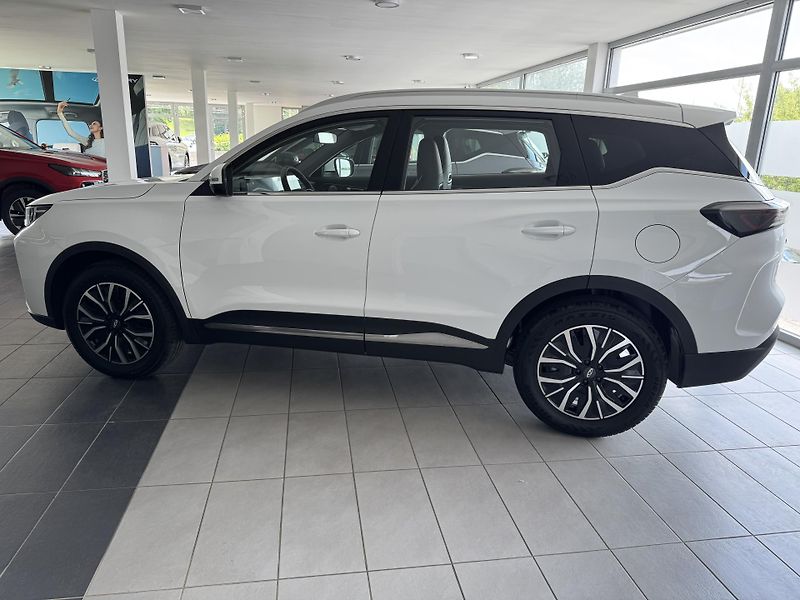 Chery Tiggo 7 (2026) 1,6T ICE Luxury FWD - fotka 2 z 53