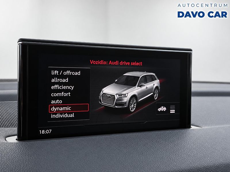 Audi Q7 3,0 TDI 200kW 4X4 360 BOSE Sof - fotka 20 z 36
