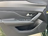 Peugeot 308 (2022) GT 1.5HDi Focal hudba TOP výba - náhled 13