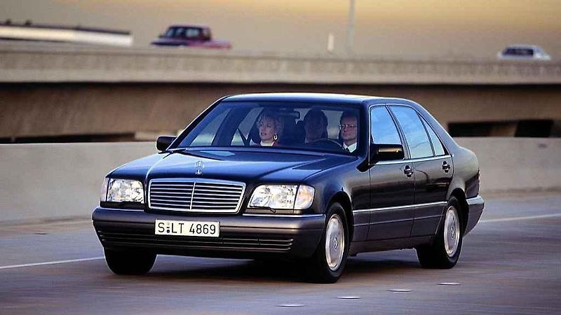 BMW 760Li.