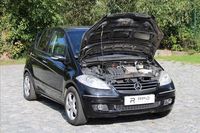 Mercedes-Benz Třídy A A150i / 70kW - na díly !!! - fotka 25 z 26