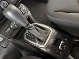 Jeep Renegade 1,3T 4xe*AWD*Distronic*Kamera - náhled 23