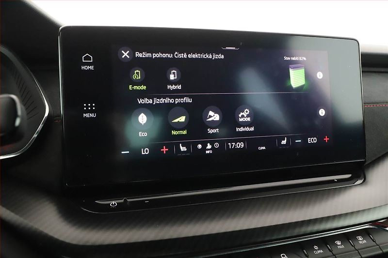 Škoda Octavia (2021) RS 1.4 TSI iV - fotka 20 z 30