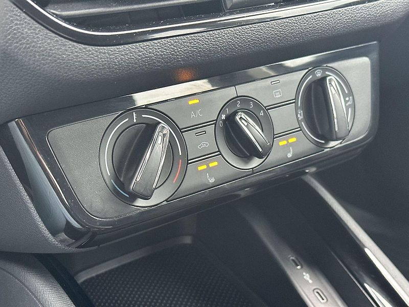 Škoda Scala (2025) 1.0 TSI Selection - fotka 14 z 25
