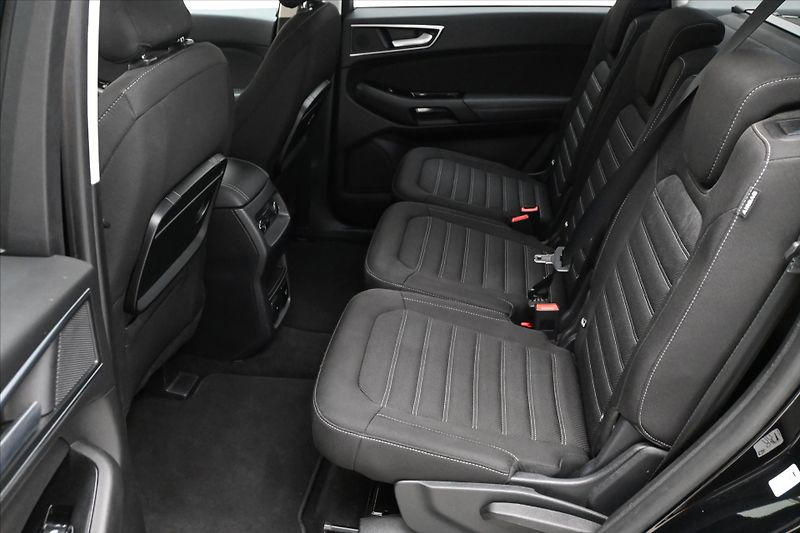Ford Galaxy 2,0 EcoBlue 140 kW AT8 Titaniu - fotka 15 z 34