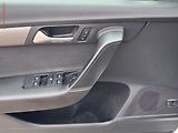 Volkswagen Passat (2012) 2.0TDI, DSG - náhled 11
