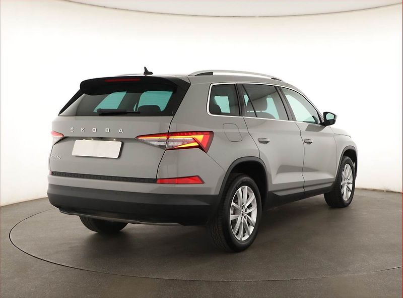 Škoda Kodiaq (2023) 2.0 TDI - fotka 5 z 20